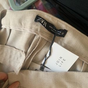 NWT ZARA Tan Cropped Slacks